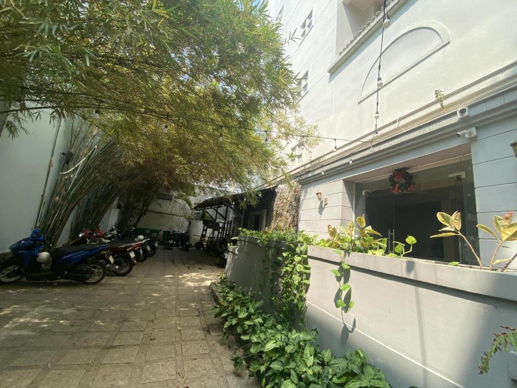 Amura Hotel Thu Duc Bandar Ho Chi Minh Luaran gambar